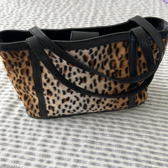 Maxx New York faux fur leopard print handbag - Picture 1 of 9